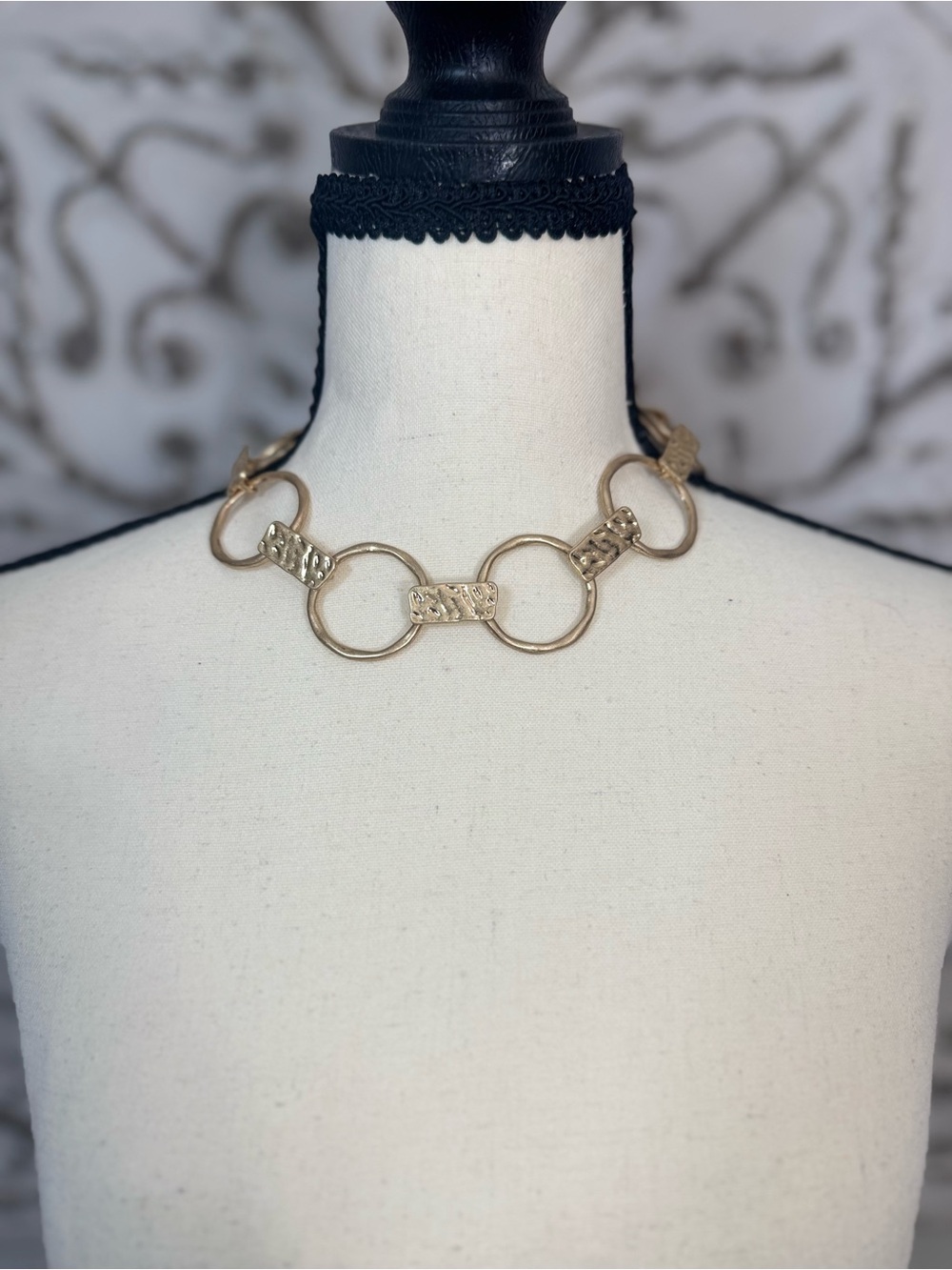 Gold Link Circle Statement Necklace